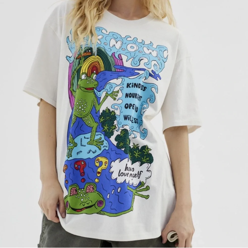 Urban Outfitters Love Yourself Oversized Tee - Picture 1 of 4